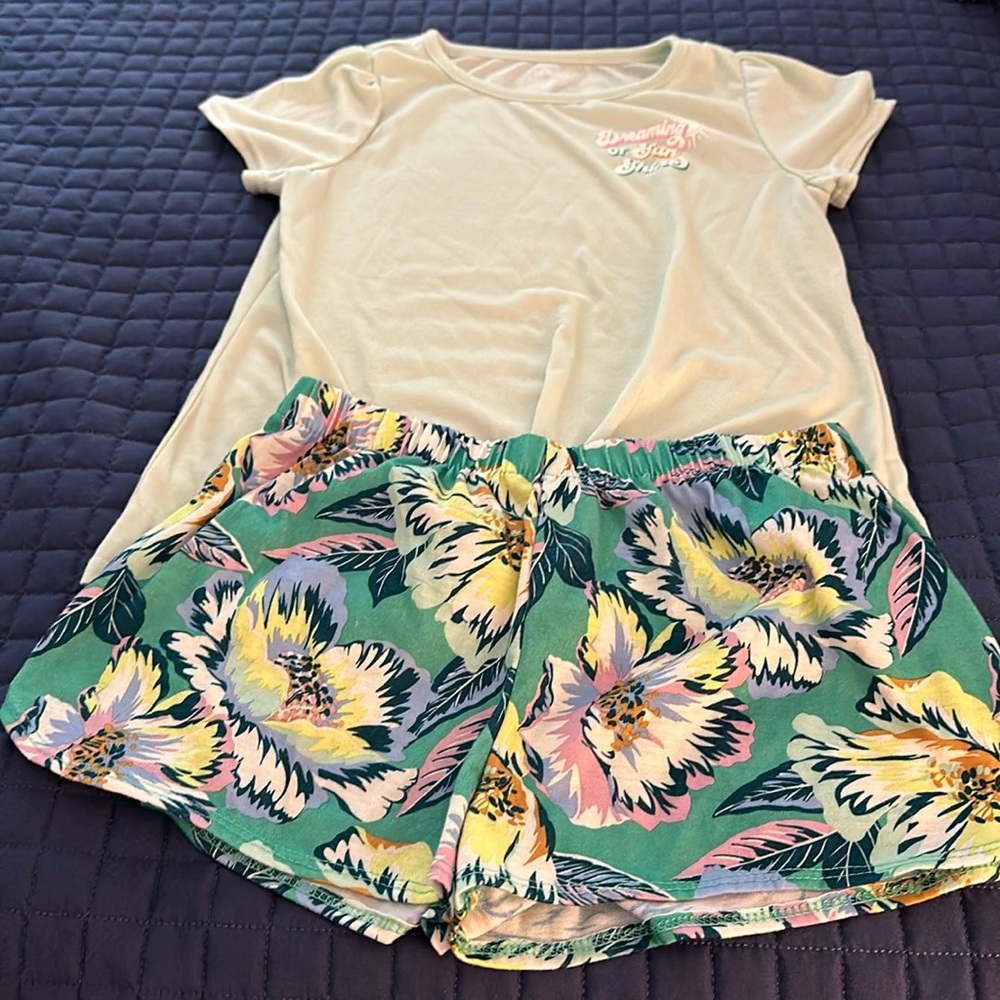 Carters Girls 10 Pajama set